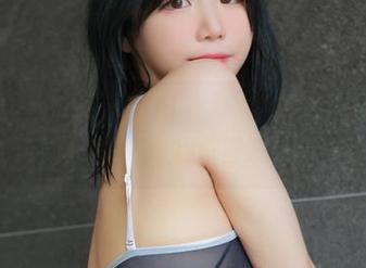 这不是梦，Addielyn(에디린)的夏天—直接上原图，واضح得没羞没臊。