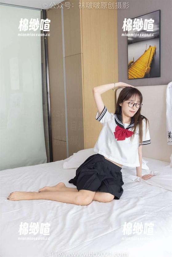 BoBoSocks袜啵啵 - 看这里！周周作品——“白棉袜（自然穿脏）”，每天都要松松绑，不怕脏！