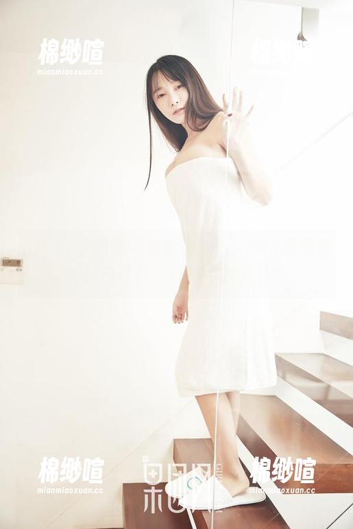 GIRLT果团网 - 在线探险：little贝壳喵的纯白画风，谁能不被吸引？