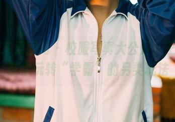 GIRLT果团网 - 校服写真大公开，王婉悠带你玩转“学霸”的另类玩法