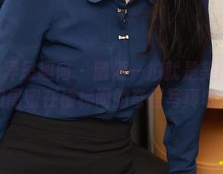 IESS异思趣向 - 随便一拍就是美图！九妹和闺蜜在楼梯间的奇怪写真收藏！