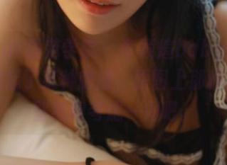 MFStar模范学院 - 李颖煊baby的瑜伽让我想起了某种触感，原图上那种深邃，壁纸得考虑一周吧。