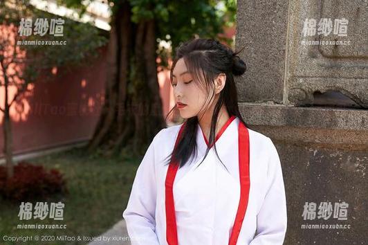 MiiTao蜜桃社 - 毛衣的魔力与蜜蕊Mary的可爱抢镜——图包分享登场！