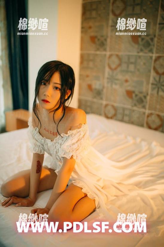 PDL潘多拉 - 可乐Vicky的礼服图包，轻松获取，不花一毛钱！