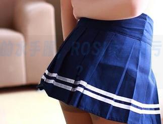 私拍中的水手服，ROSI家到底亏不亏啊？
