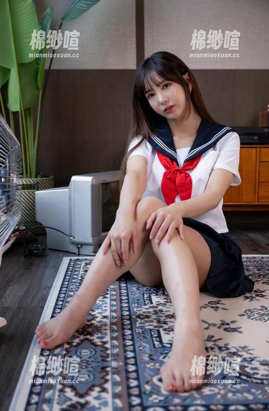 精选Seoyool(서율)自拍：这位博主就是个发光体，都不知道怎么圆的知识！