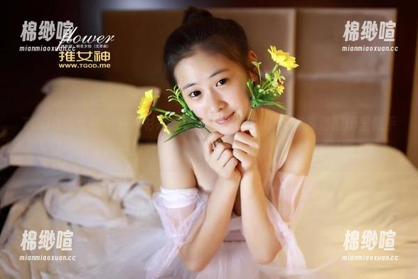 TGOD推女神 - 白衬衫高定版，李玉洁Daisy在高清图册里似乎让一切变得更加鲜明，你的目光顺着她的线条游弋嘛？