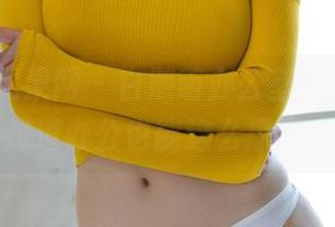 UGirls尤果网 - 白熙萌办公室高清图册，难道办公也能这么撩人？
