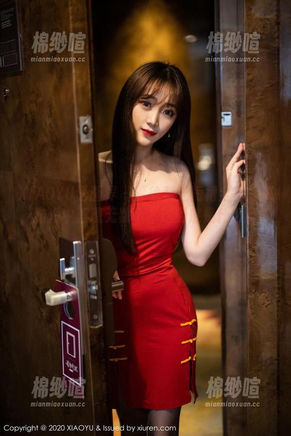 XIAOYU语画界 - 看徐莉芝短裙全套写真，脑海中浮现无数个“这到底是什么风？”