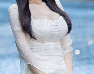 Xiuren秀人网 - 图片中UU阿文的和服造型，神秘又撩人，她是不是在偷偷话里话外逗我，像是在挑逗我的好奇心？
