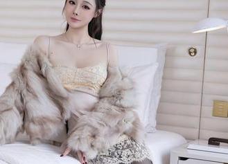 Xiuren秀人网 - 图集里的林文文私拍，修女其实也可以是时髦的代名词？
