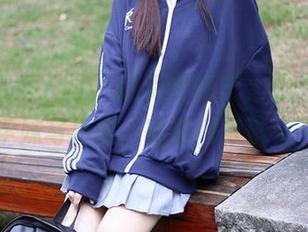 Xiuren秀人网 - 这资源绝了，林文文yooki的学妹写真集，随时都可以来一发！