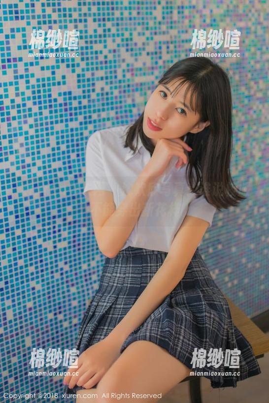 Xiuren秀人网 - 沈欢欣写真：谁说校服不能穿出新花样