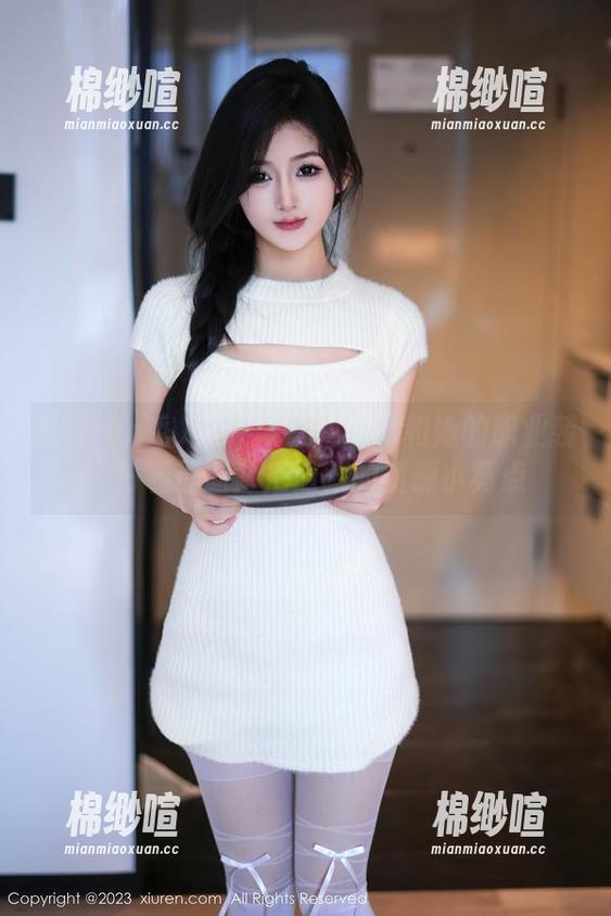 Xiuren秀人网 - 涵涵Luna和她的职业装：好看原图背后隐藏的资源小亮点