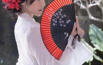 Xiuren秀人网 - 这就是糯美子图册里的夏备忘录：陪伴你熬过炎热的暗流。
