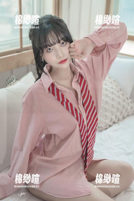 Yuna(윤아)带来的吊带：原图资源，让我没忍住想暗自竖大拇指！