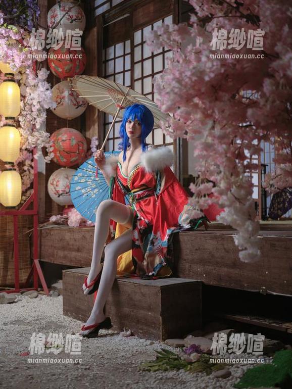 带你认识一米八的大梨子的护士画面，图库资源值得一看