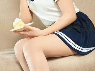 丽柜 - 肖肖的奶牛写真，原图里的无声“喧哗”