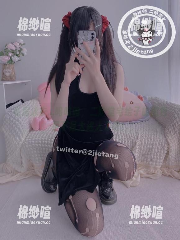私房泳衣...呜呜呜，二阶堂宅绘子的图包是不是太迷人了吧！