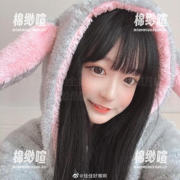 佳佳酱ovo泳池全集，原图泳池生机四射，真的是意外的好玩！