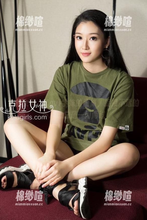 克拉女神 - Yovi学妹的图集，捉摸不透的小心思总是一闪而过