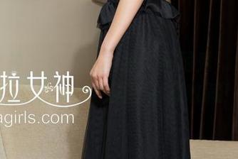 克拉女神 - 小芹的高清比基尼秀，您能把目光移开吗？原图必须收藏！