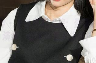 克拉女神 - 白丝奇幻之旅：盈盈在线高清演绎，腿部审美大挑战！