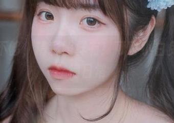 光线不够，精彩照样有！可可小白兔的旗袍日常