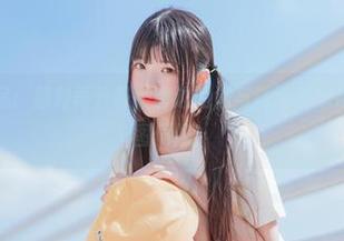 喵糖映画出品：福利再升级，窗边的海与清纯学妹亲密接触，原图伺候！