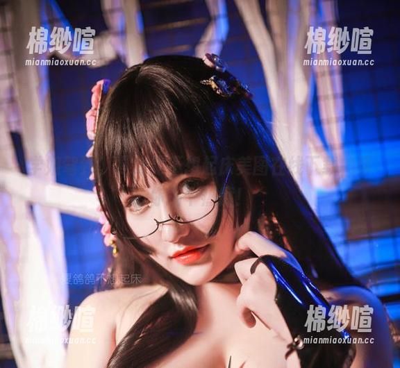 学姐驾到，夏鸽鸽不想起床美图在线下载，带你蹭个热度！