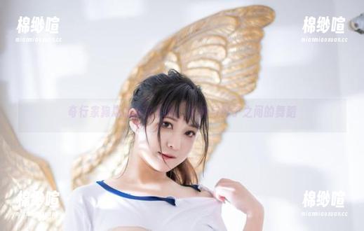 奇行家狗崽的浴室私拍，水滴与影子之间的舞蹈