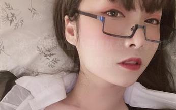 美图见证，小泉学姐吖的小恶魔状态：从学姐到小坏蛋...这是哪种修炼法啊？