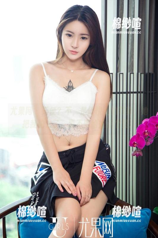 尤果网 - 天使？不，是信悦儿的写真，她把我拍晕了，要不要给她点个赞。