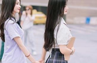 尤蜜荟 - 临危不惧的修女们：赵可欣baby的私房别样人生