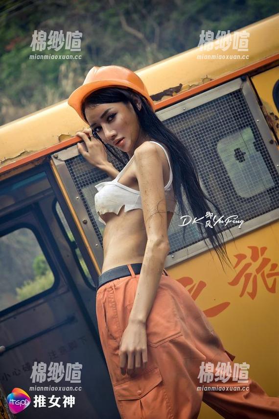 推女神-Akiki朱若慕 推女神 - 想成为图集里的女神?Akiki朱若慕的分享给你点亮的机会!