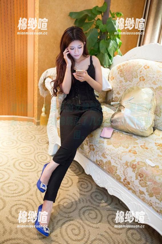 推女郎 - 林清儿的女神照片来了，最新更新，画面上仿佛跳出了几分难以言喻的氛围。