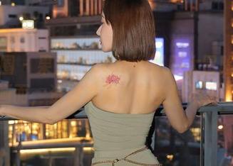 微密圈 - 果儿Victoria制服大冒险，高清画面，资源满满，完全停不下来！