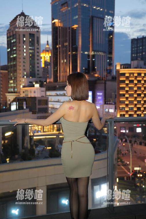 微密圈 - 果儿Victoria制服大冒险，高清画面，资源满满，完全停不下来！