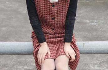 梦丝女神 - 莹仙女的白衬衫：看似随意，却总让人想深深思考。资源，可别忽略了哦。