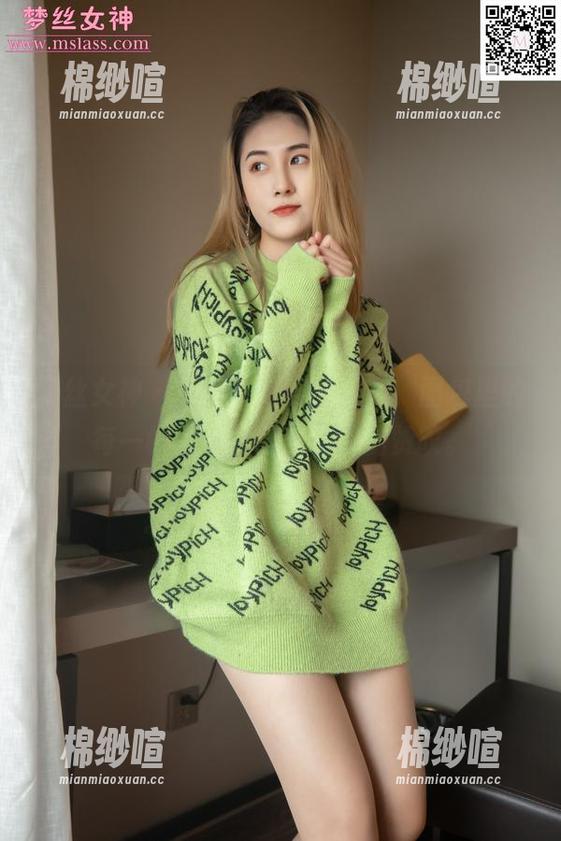 梦丝女神 - “香萱”穿的毛衣，图包里的每一帧都是我意想不到的赞叹。