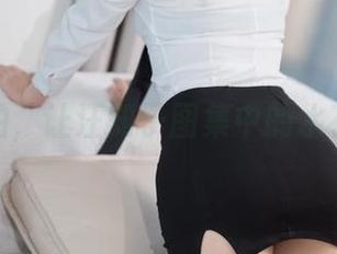 浴室私拍，让汪知子图集中的水花四溅？
