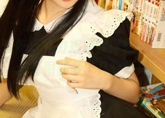 當白莉爱吃巧克力姐姐变得轻松自在，私拍套图就多了几分妙趣