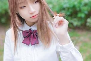 今天的穿搭：兔子打底，小清新JK少女飞起来，祖木子美图狂魔上线！