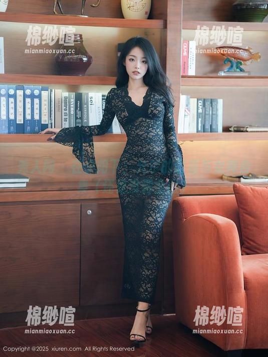 秀人网 - 在夕阳下：允尔的谢幕与女神合集（还是没露全脸）