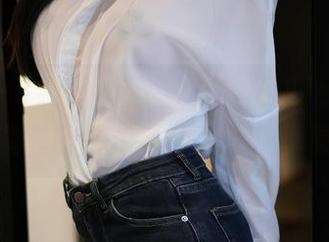 秀人网 - 说好的无圣光？婕西儿jessie的职业装套图轻松撩动你的换季灵魂。