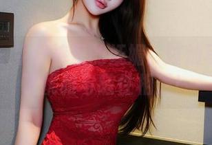秀人网 - 牛仔裤里的妩媚：璀灿写真做到了优雅与随性相遇！
