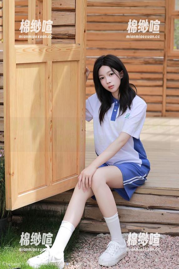 秀人网 - 突然想看修女，没错，软软爱吃肉新图片更新了！