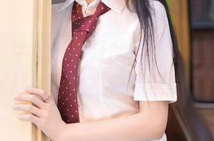 秀人网 - 牛奶和阿汁的女仆全套图片，搭配起来再也不怕喝凉的了！