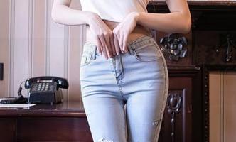 秀人网 - 看过才明白！韩珊珊修女的全集作品