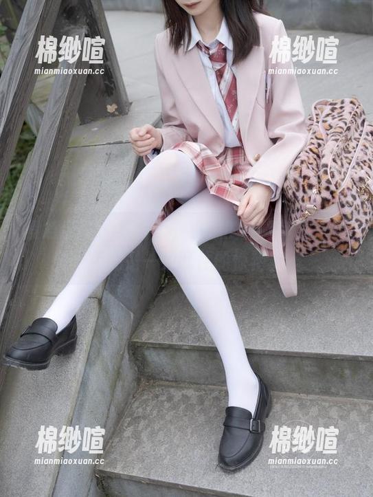 紧急企划 - 集合了，小恩的姐姐新照，更新还是一如既往的惊艳。